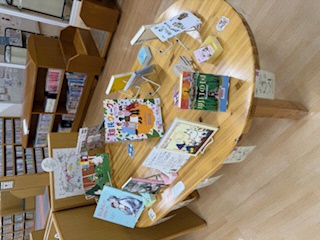 難民ウィークブックセレクション前橋こども図書館の様子