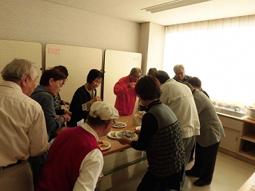 試食会の様子2