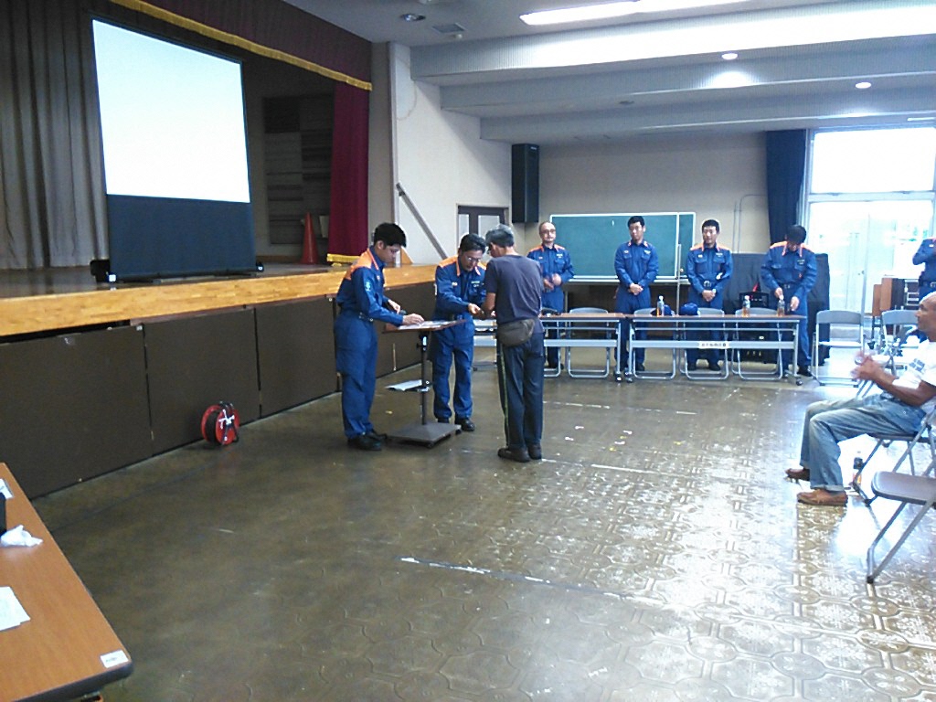 防災講座終了証交付