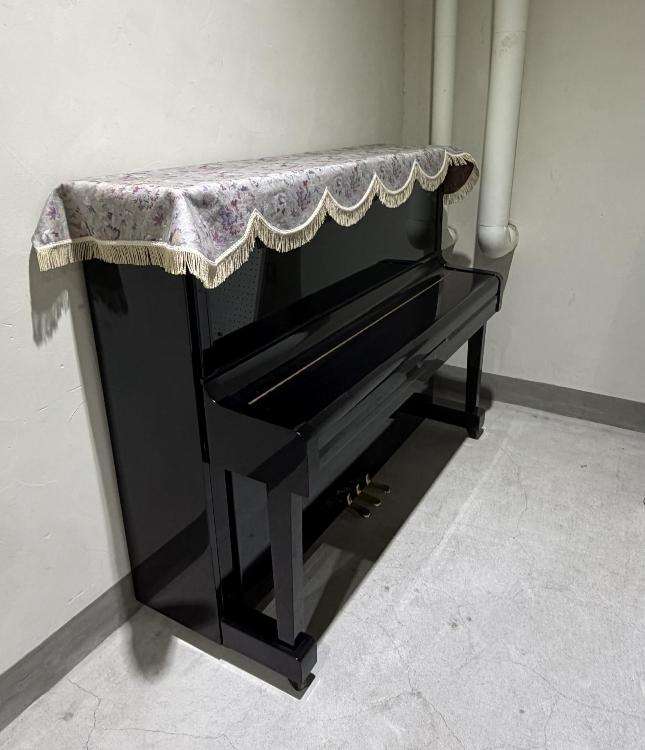 れんが蔵アップライトピアノ