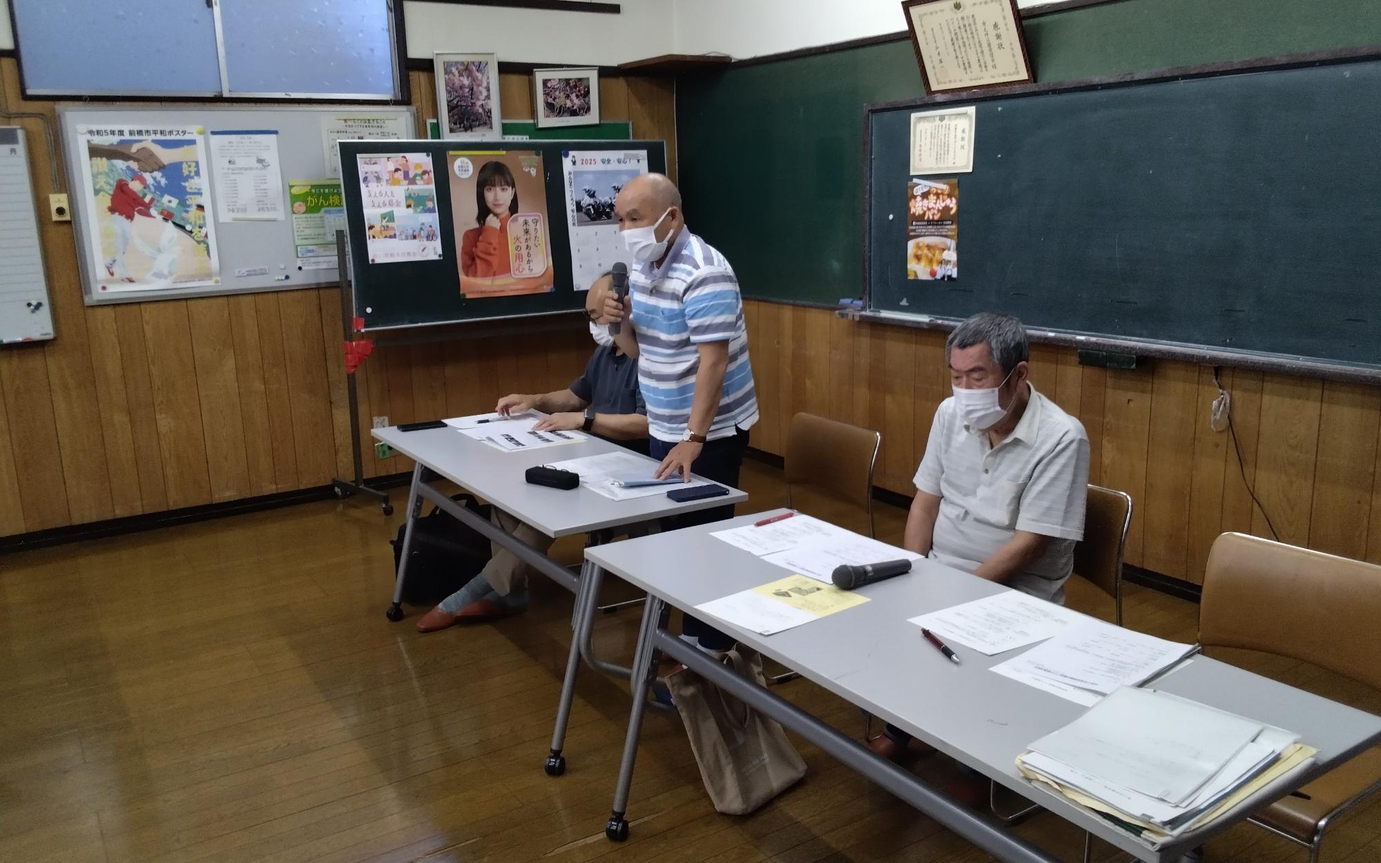 挨拶する持田南部自治会連合会長