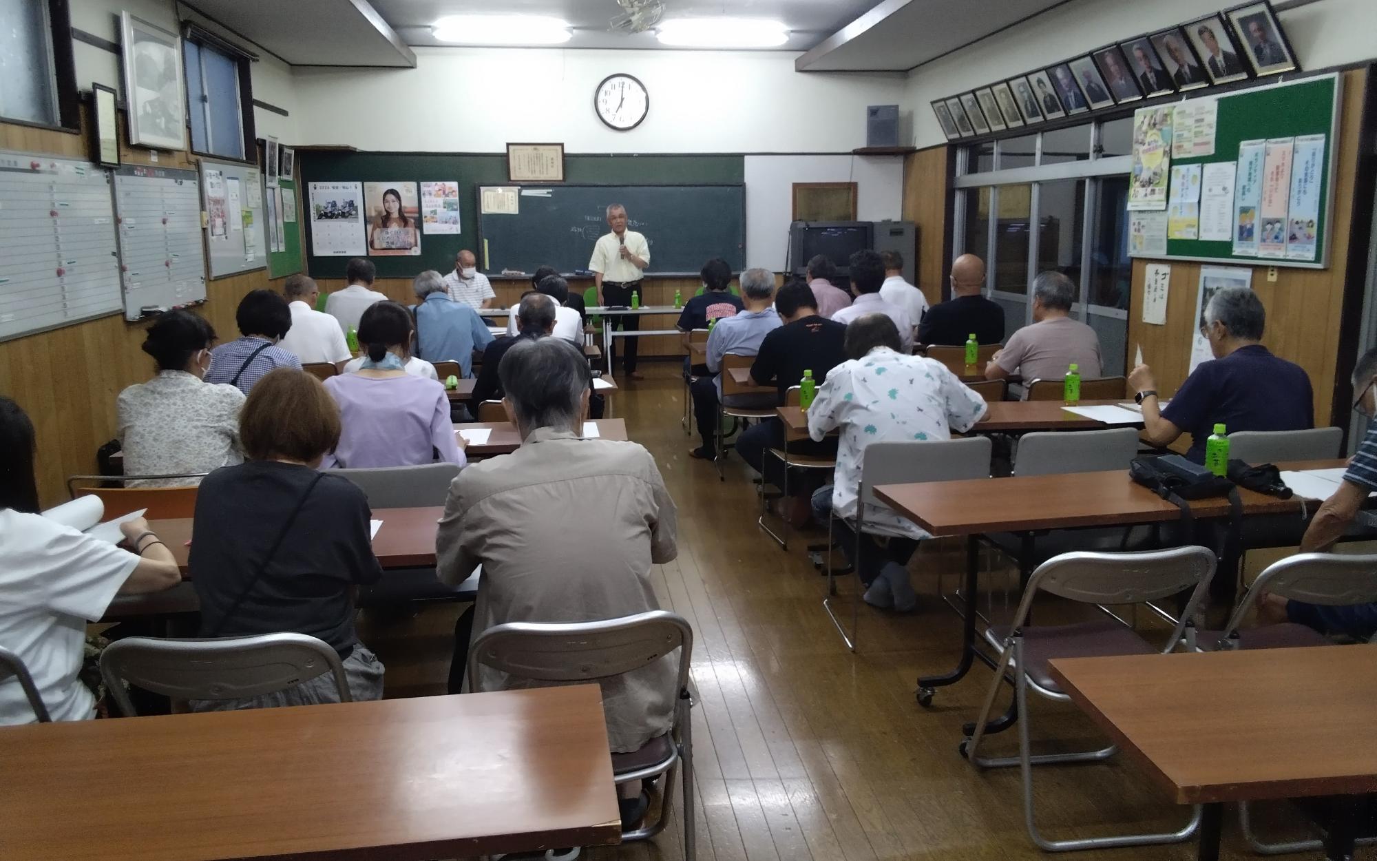 総会の様子