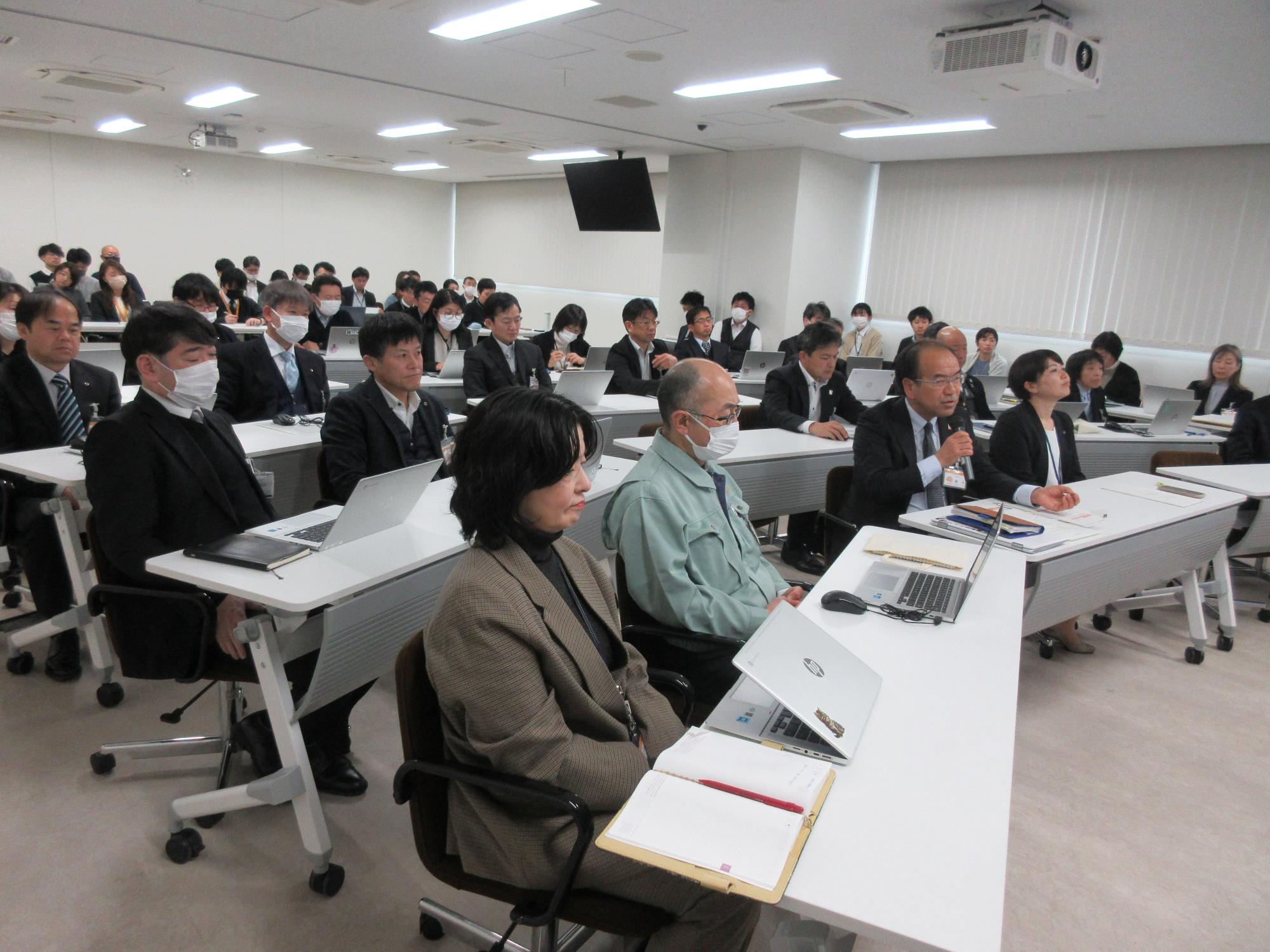 報告会5