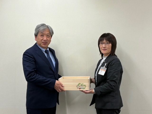 積み木寄附の様子