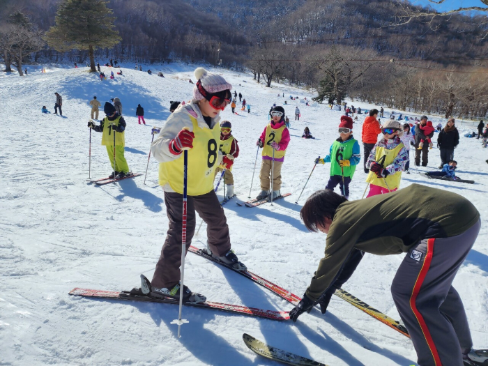 ジュニアスキー教室イメージ写真