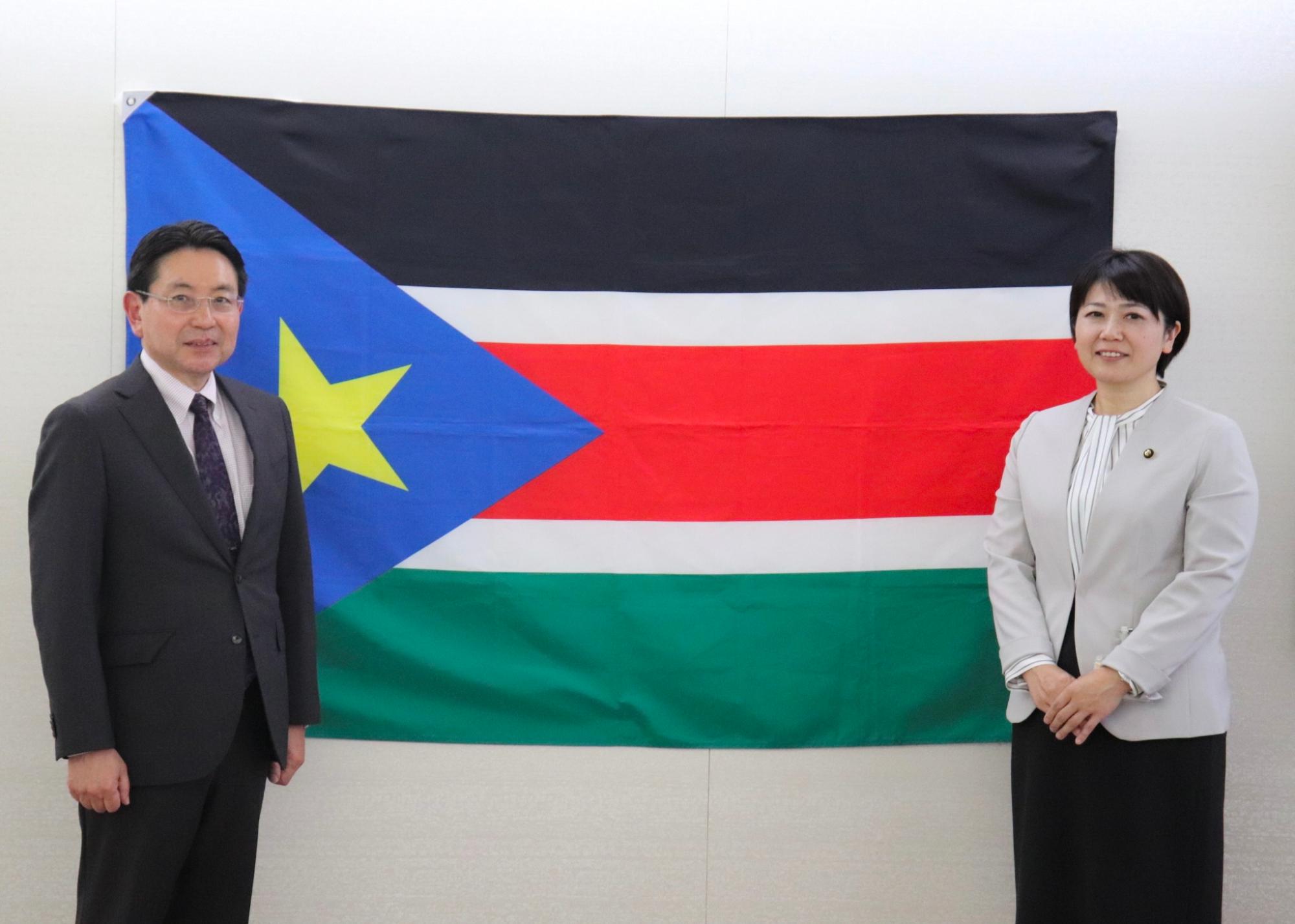 在南スーダン日本国大使市長表敬訪問の様子