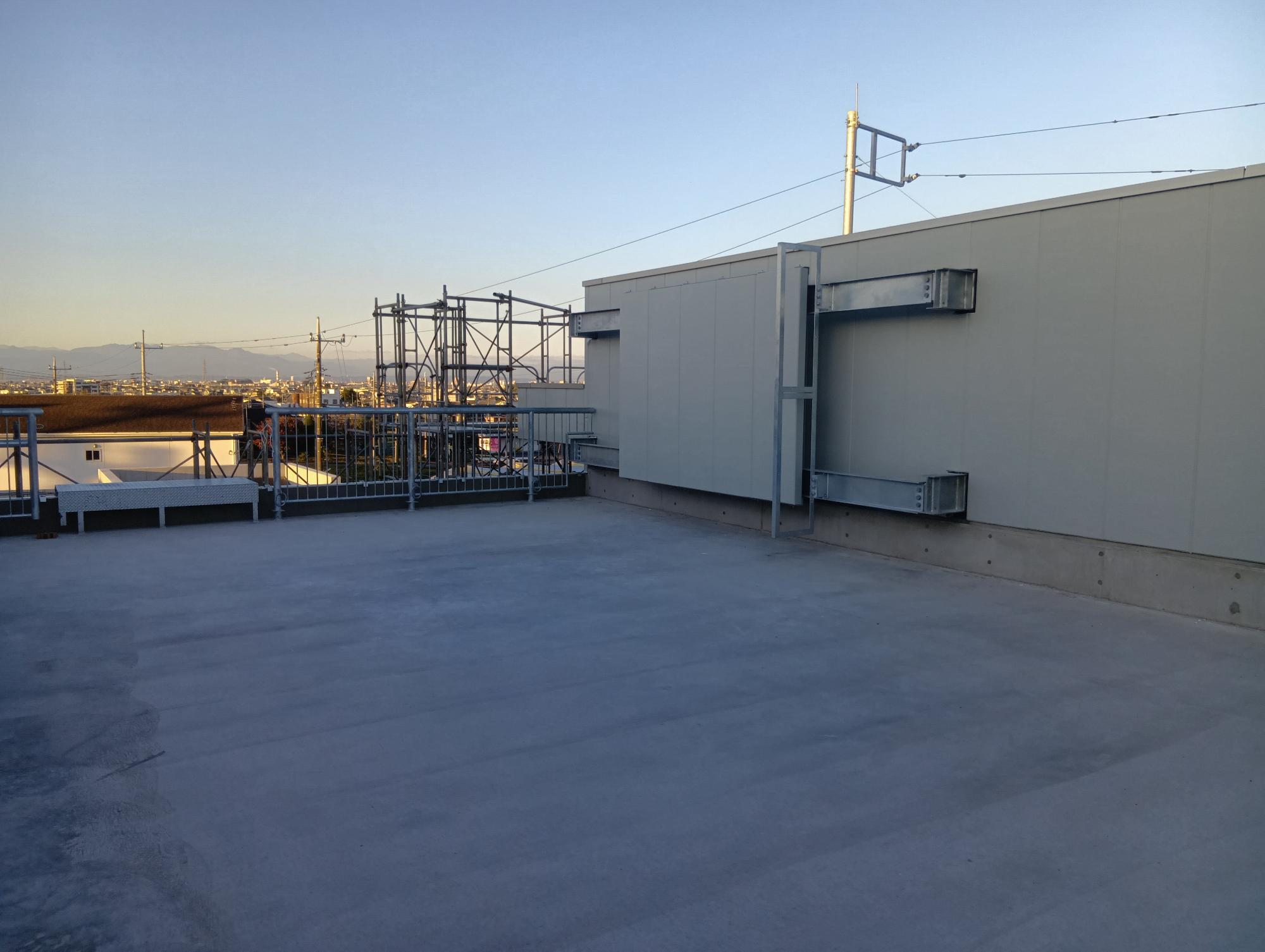 水防倉庫屋上写真